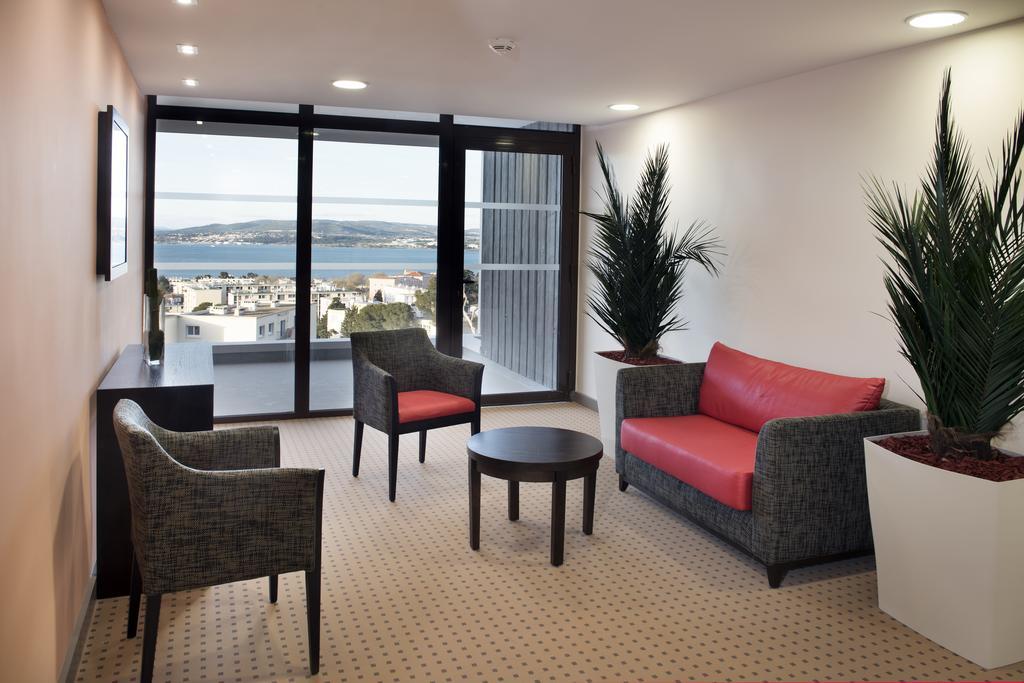 Aparthotel Domitys Le Ruban D'Azur Sète Habitación foto